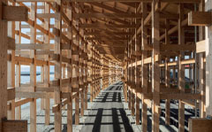 大屋根リング内部写真